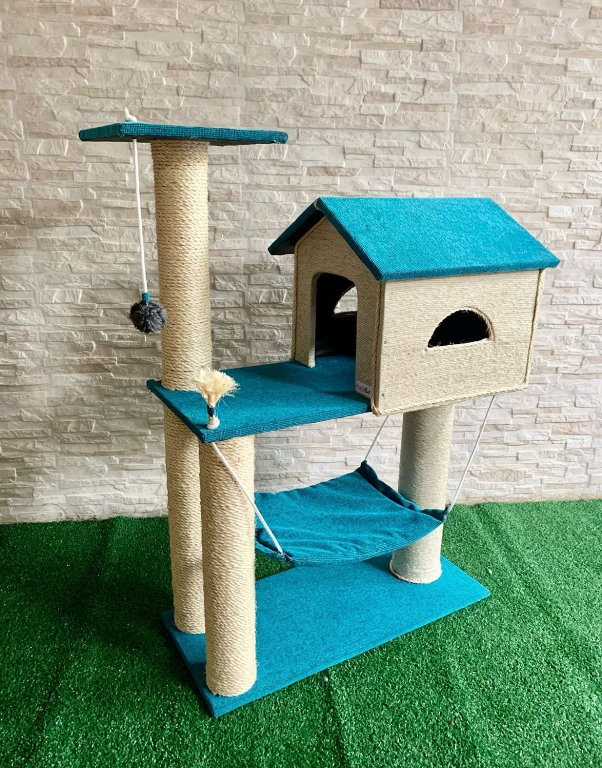 Arranhador Casinha com Rede